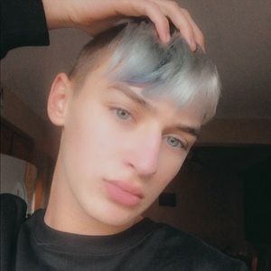 Meet your Posher, Hunter